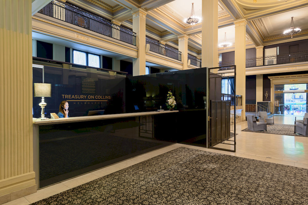 Treasury On Collins Hotel Мелбърн Екстериор снимка