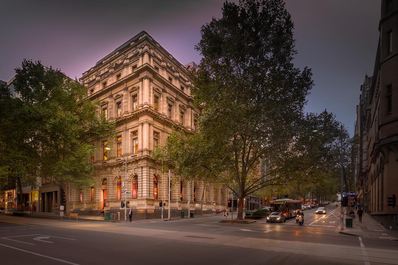 Treasury On Collins Hotel Мелбърн Екстериор снимка