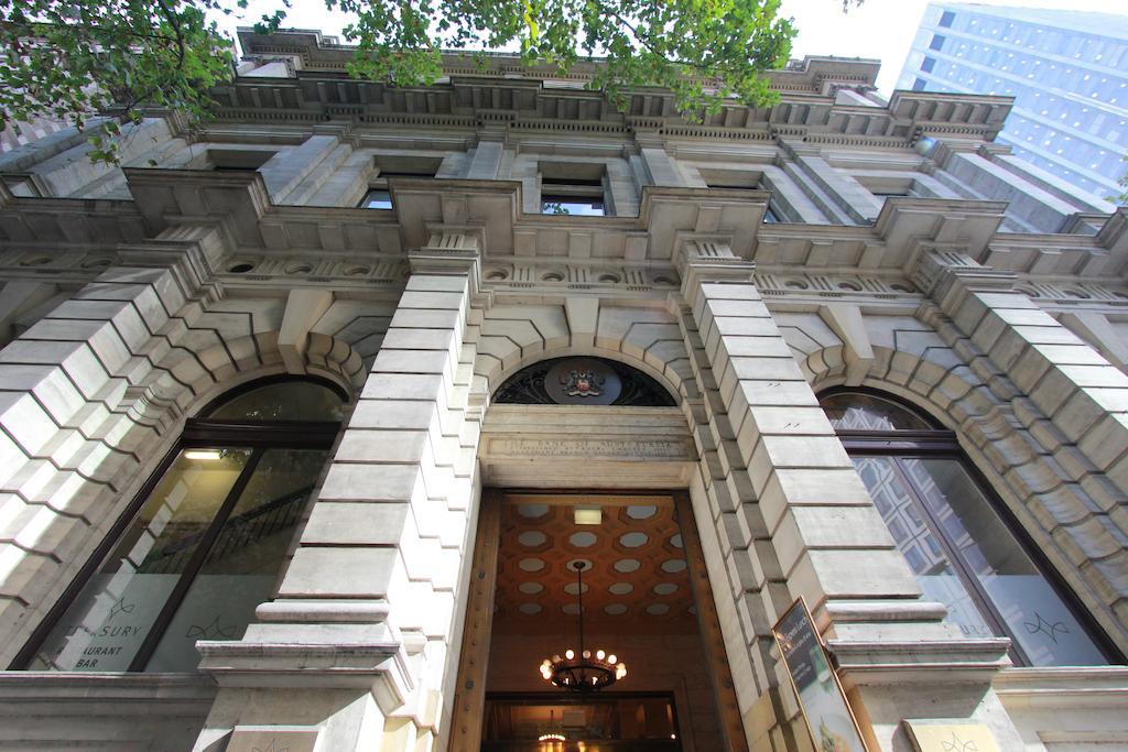 Treasury On Collins Hotel Мелбърн Екстериор снимка