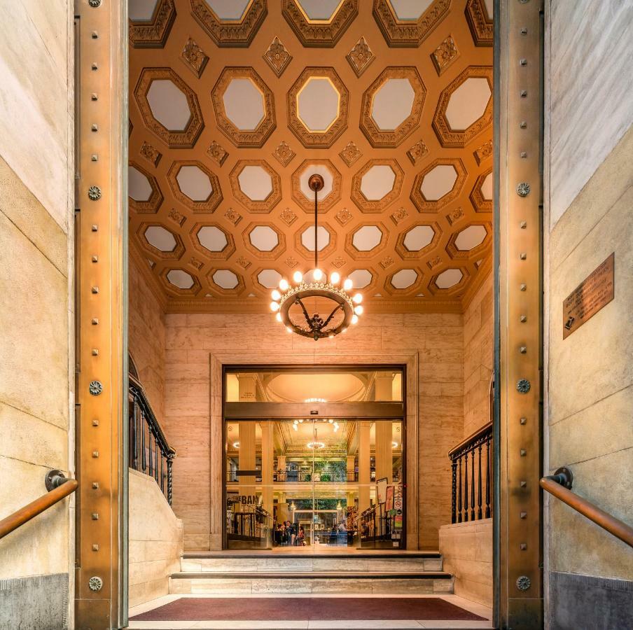Treasury On Collins Hotel Мелбърн Екстериор снимка
